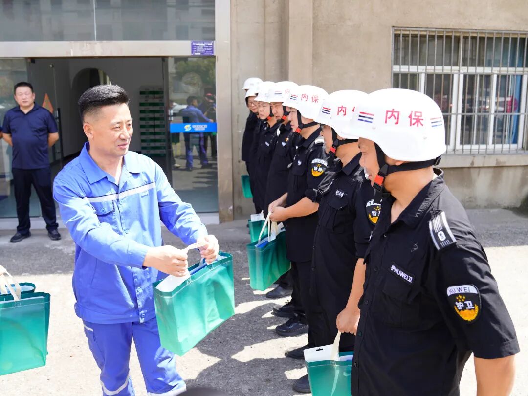 20260715趙增強(qiáng)慰問內(nèi)保中心2(WM攝).jpg 20260715趙增強(qiáng)慰問內(nèi)保中心2(WM攝).jpg